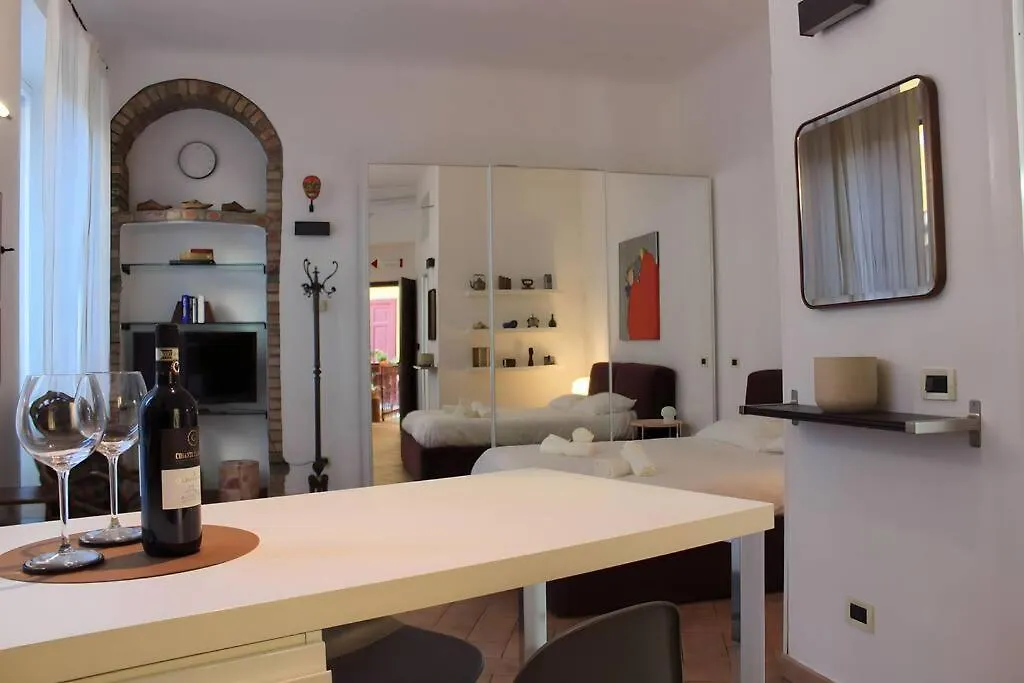 Romantica Cenisio Apartment Milan 0*,  Italy