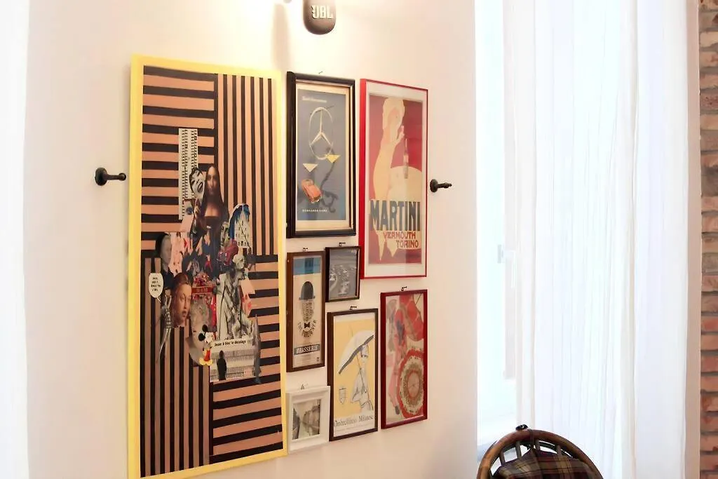 Romantica Cenisio Apartment Milan